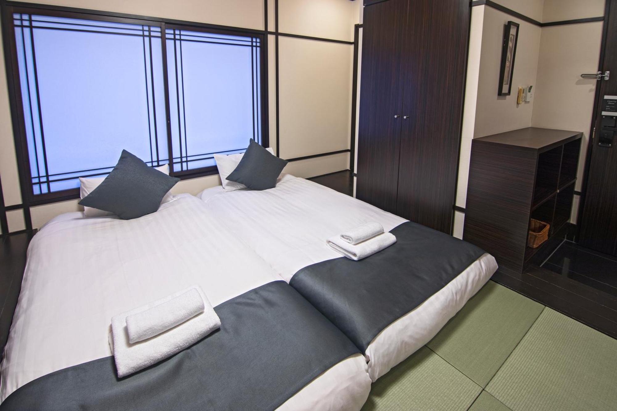Wonz Self-check-in Hotel 4*